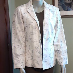 Adrianna Papell Womans Silk Blazer in Dove Gray/Silver and White